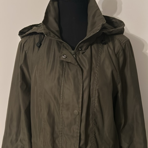 Reitmans Lightweight Spring and Fall Jacket - Picture 3 of 7